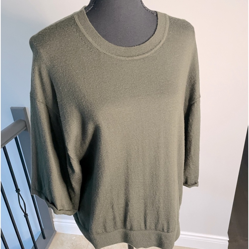 Banana Republic Dark olive green sweater